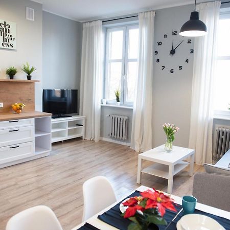 Apartament Przy Fontannach Apartment Gliwice Exterior foto