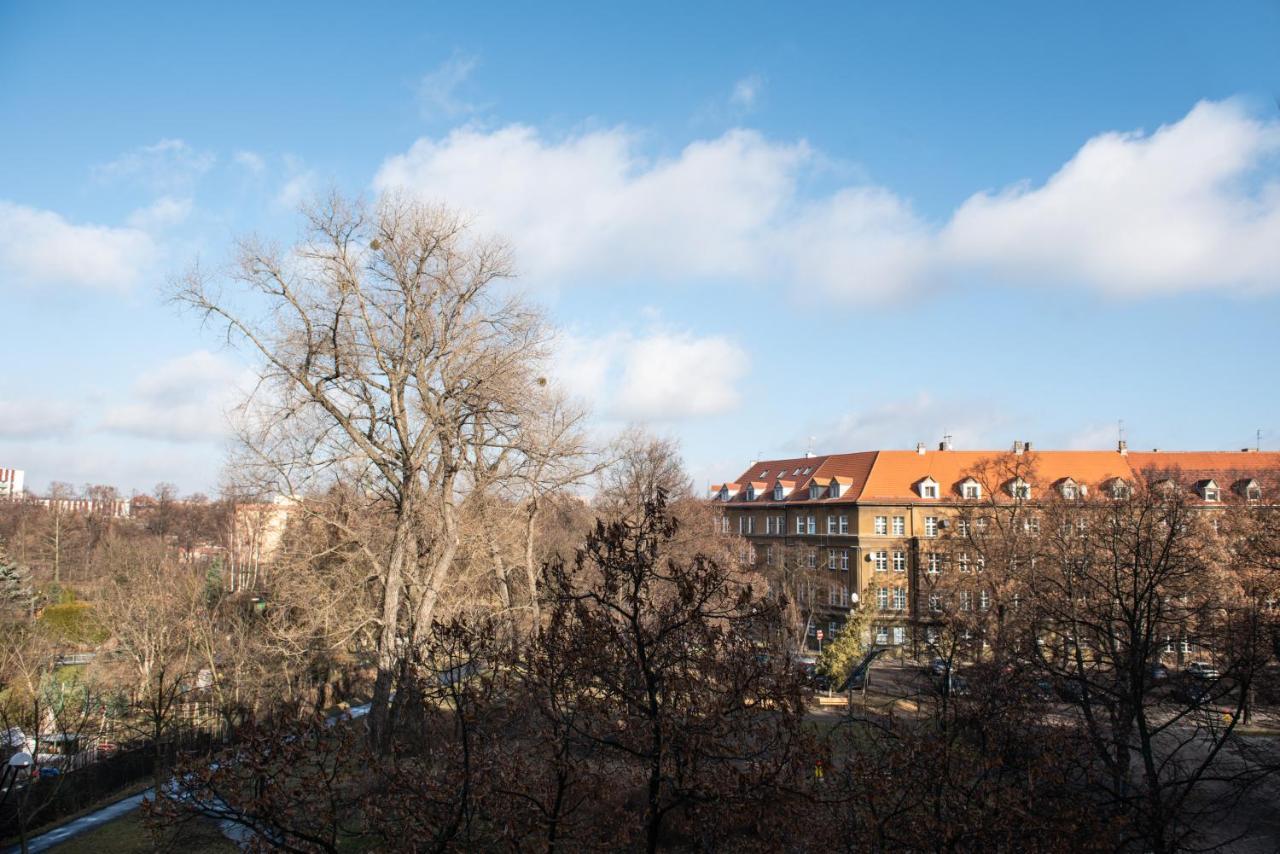 Apartament Przy Fontannach Apartment Gliwice Exterior foto